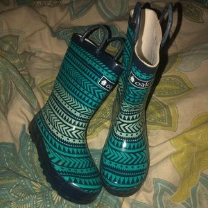 Oaki rainboots little kid size 13